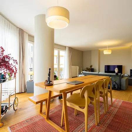 Lägenhet Luxury 1 Bedroom With Seaview, High End Decoration