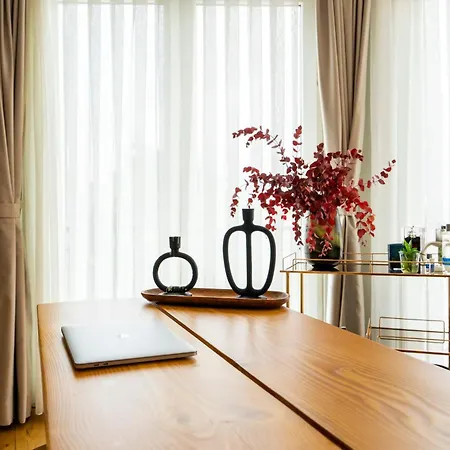 Luxury 1 Bedroom With Seaview, High End Decoration Lägenhet *